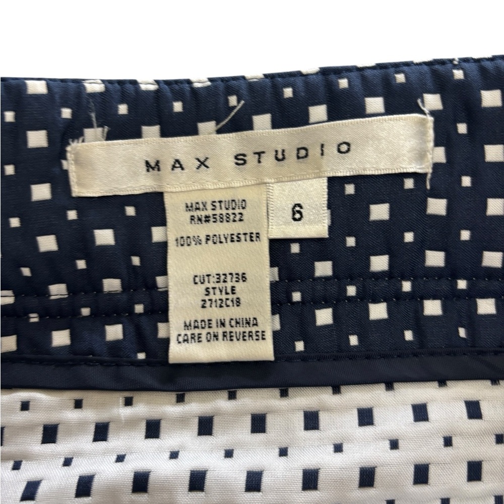 Max Studio Geo Print Mini Skirt 6 Navy White Business Office Professional Wear - Picture 6 of 7
